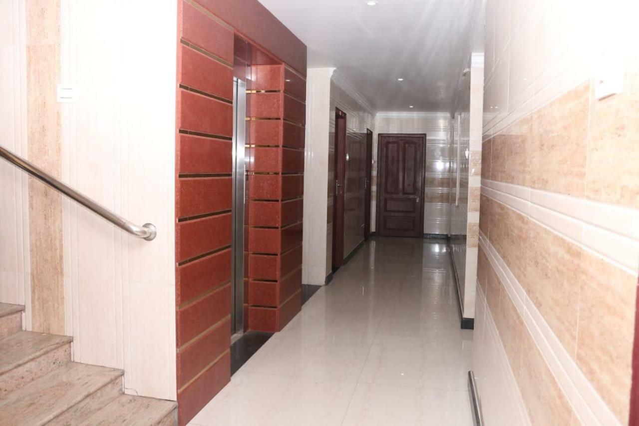 萨拉瓦纳斯小屋 Tiruchchendūr 外观 照片